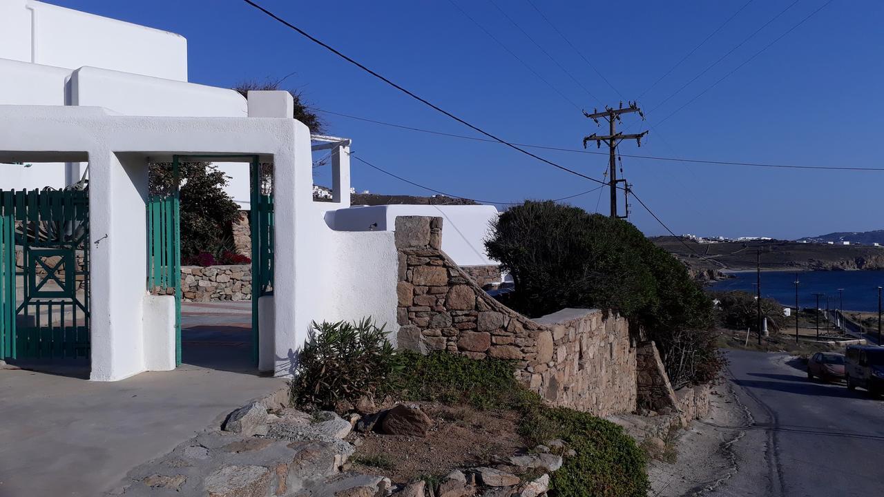 Antoninis Village * Houlakia (Mykonos)